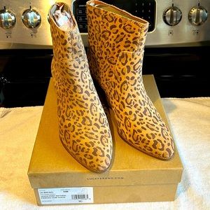 Lucky Brand NWT Shoes